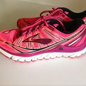 Brooks Transcend Running Shoes